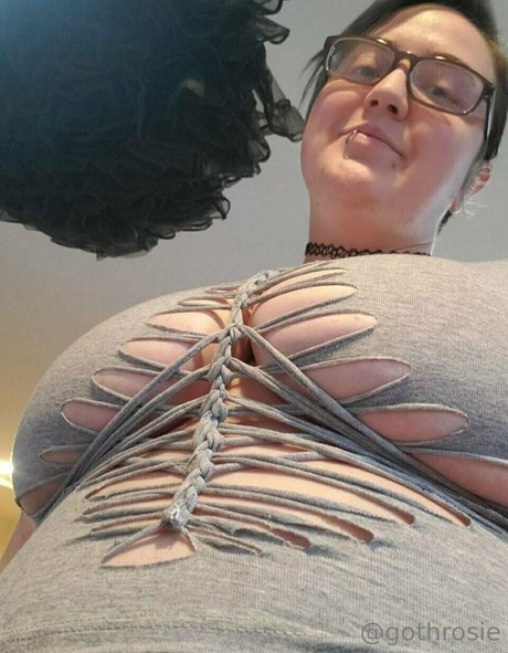 pierced onlyfans xxx photo