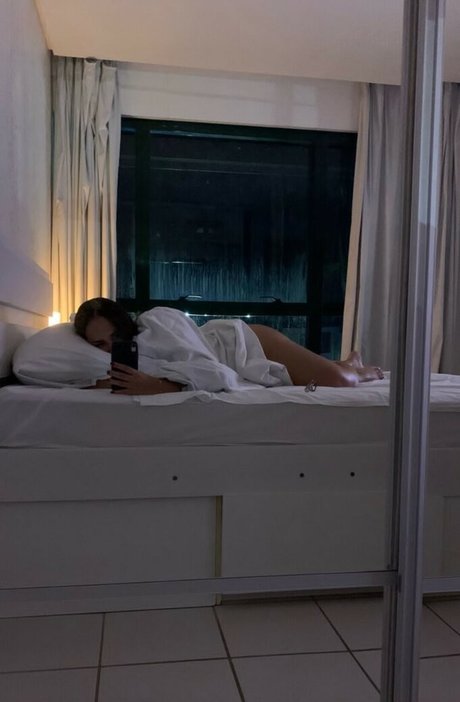 alecavalcanticorreia pornstar perfect photo