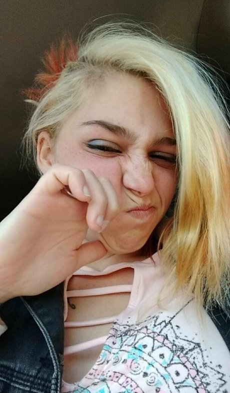 pyxxii nudes model archive