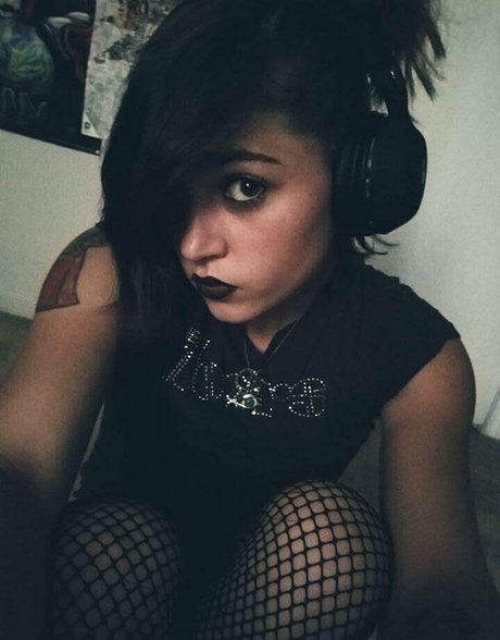 pyxxii pornstar xxx images