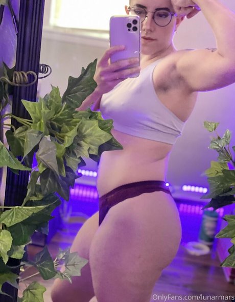 blonde midget onlyfans beautiful naked image