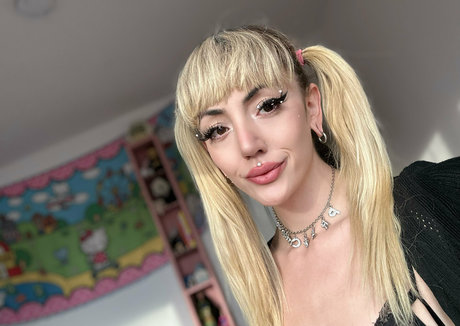 muashole hot pornstar img