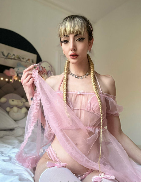 muashole top profile image