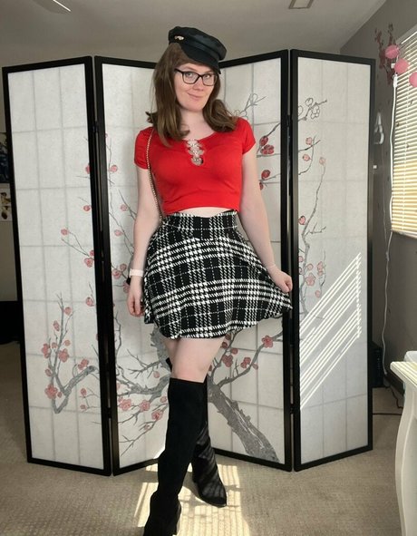 The Fiendlady model sex photo