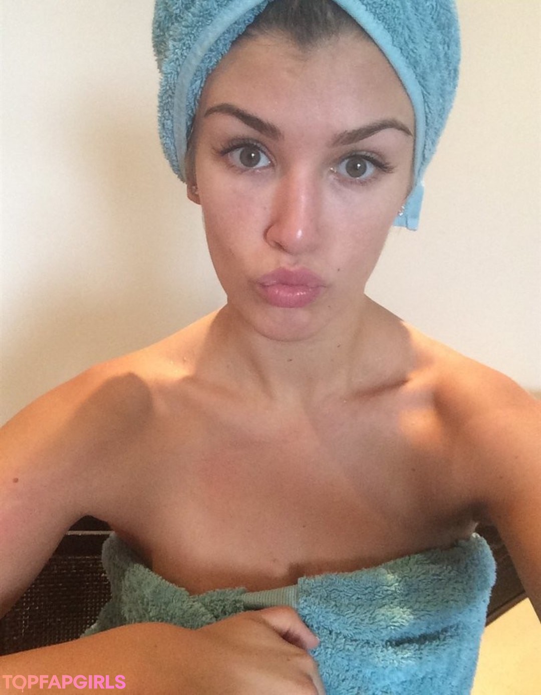 Amy Willerton star nude picture