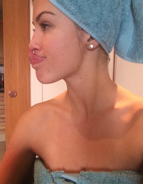 ebony milf onlyfans nude photos