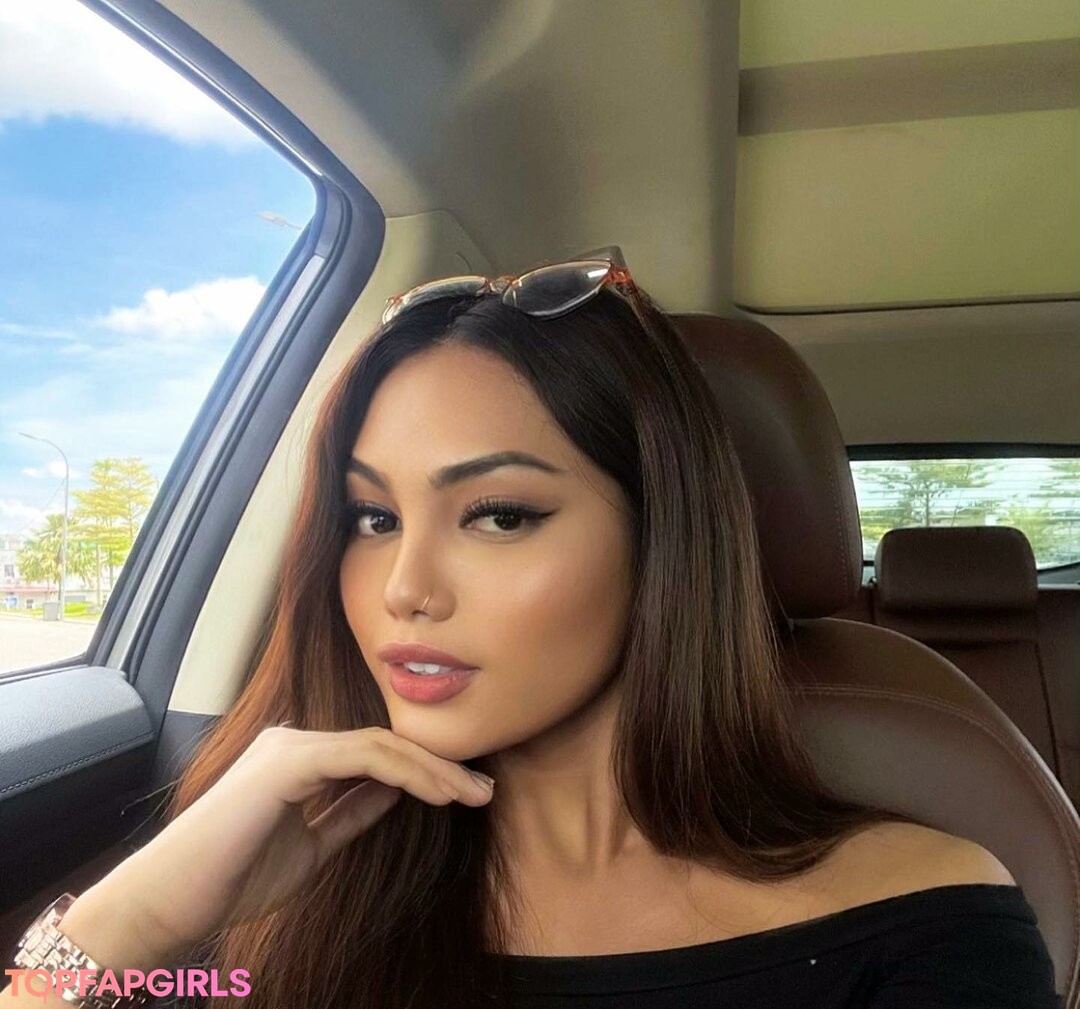 Ariana Tashne pornstar erotic images