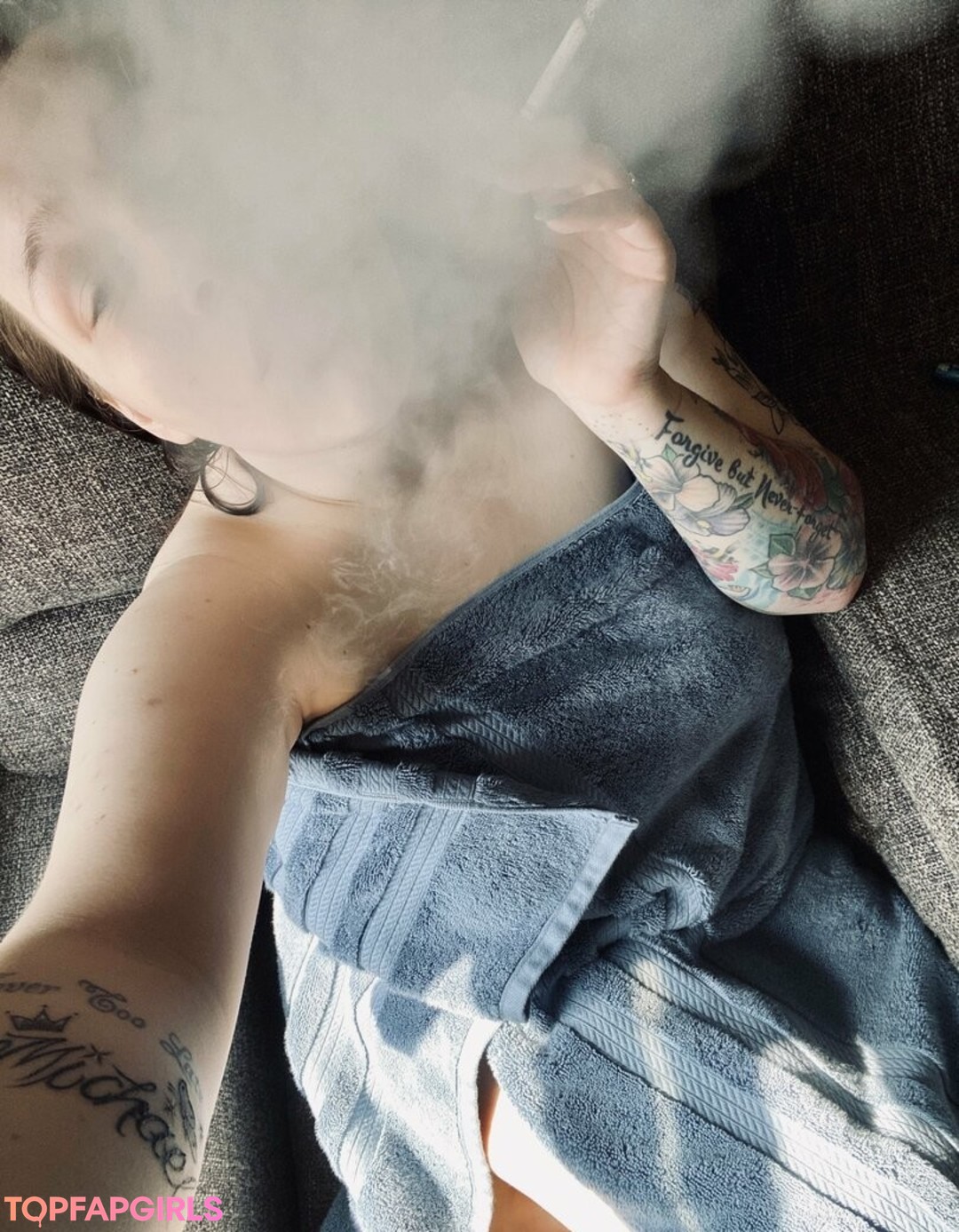 teen fisting onlyfans sexy photos