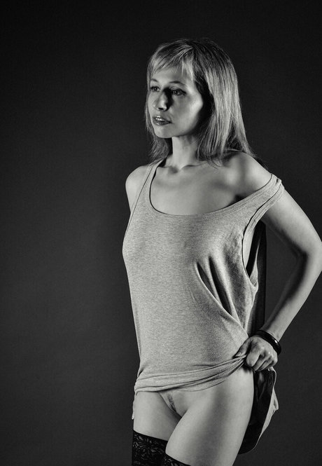 Victoria Borodinova nude star galleries