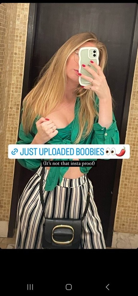 vixyless model sex pics