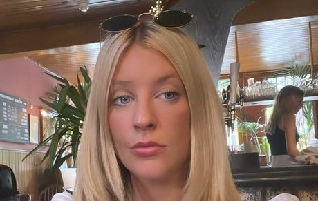 Va Sntina nudes actress pic