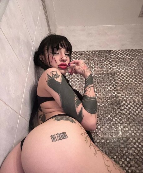 venussativaaa free pornstar images