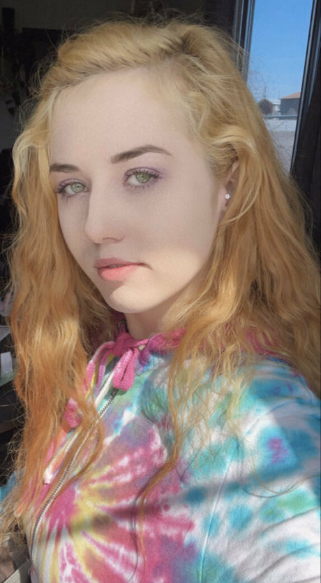 goddessfree erotic model image