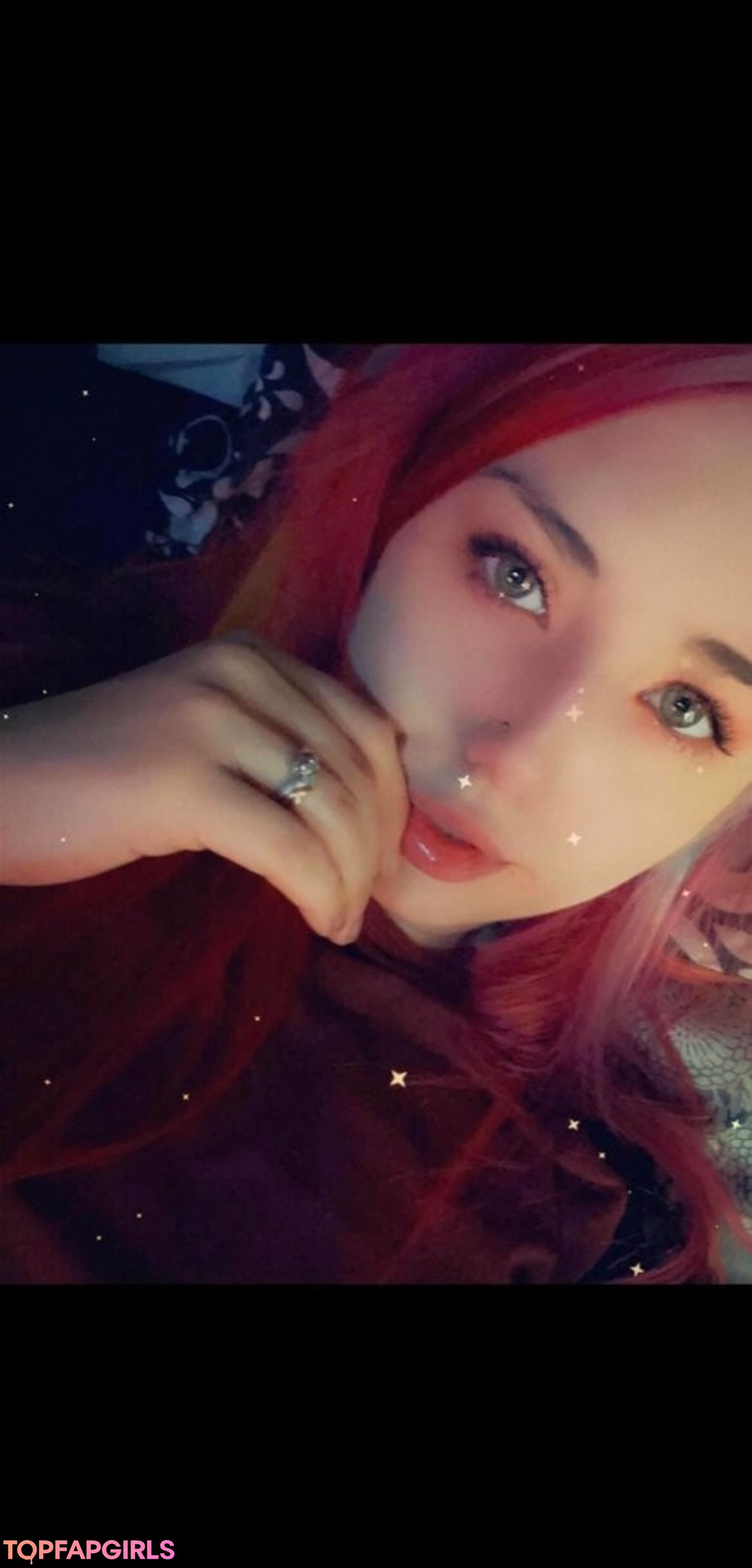 goddessfree star naked photo