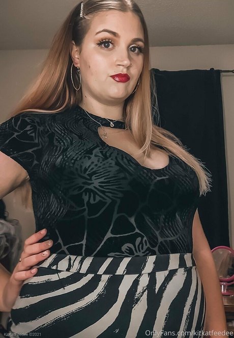 blonde teen pussy onlyfans porno pics