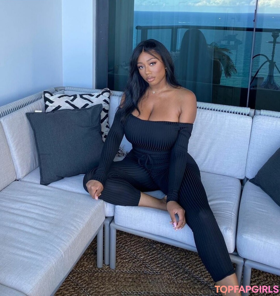 Vivi Panamera best pornstar photos