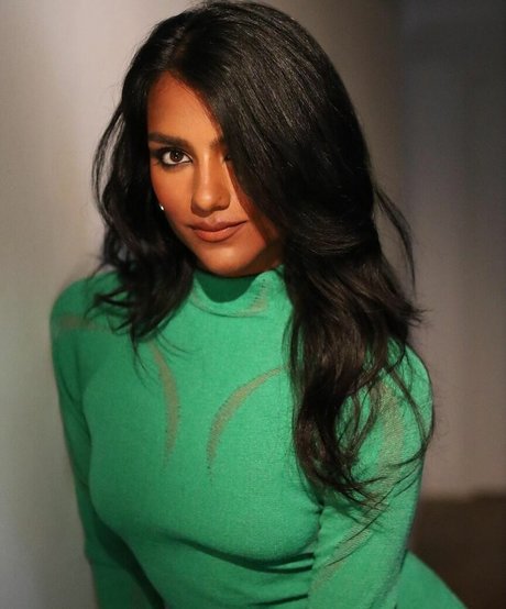 femboy asian onlyfans sexy photo