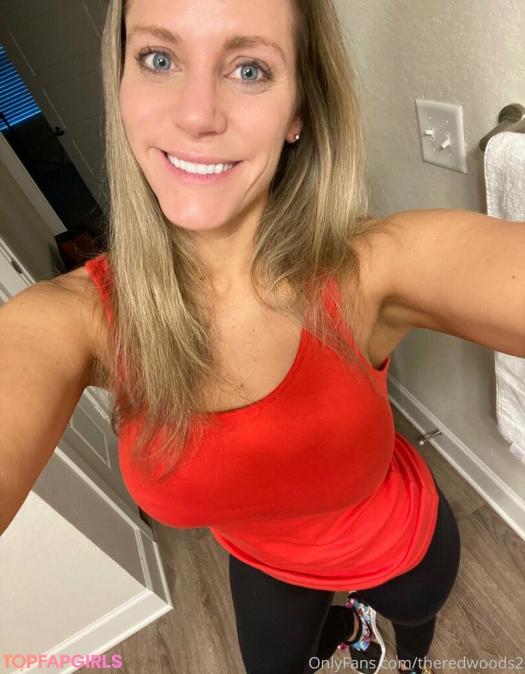 outside onlyfans pornographic gallery