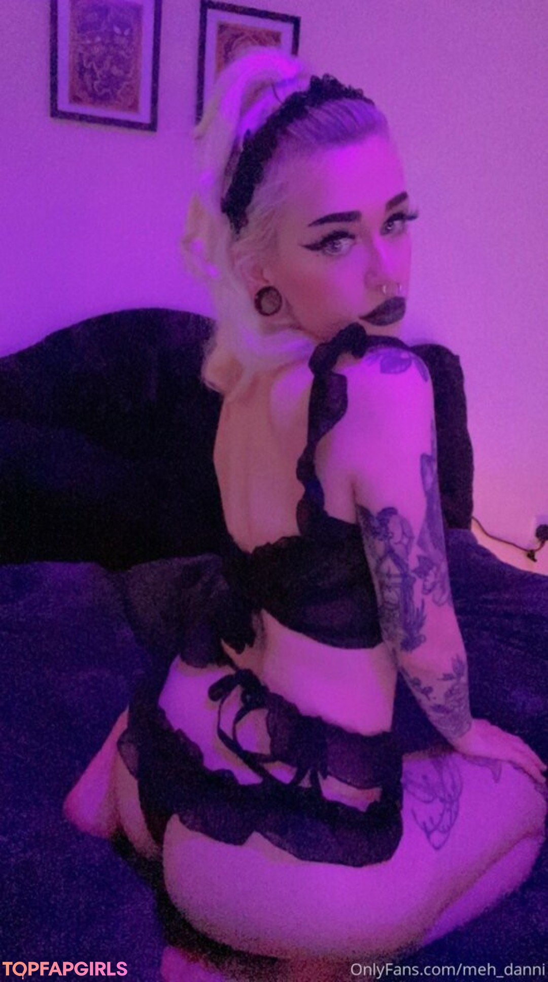 discord nude onlyfans beautiful image