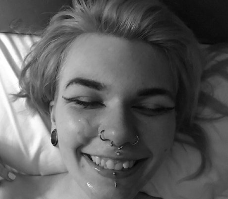 hot asian onlyfans exclusive picture