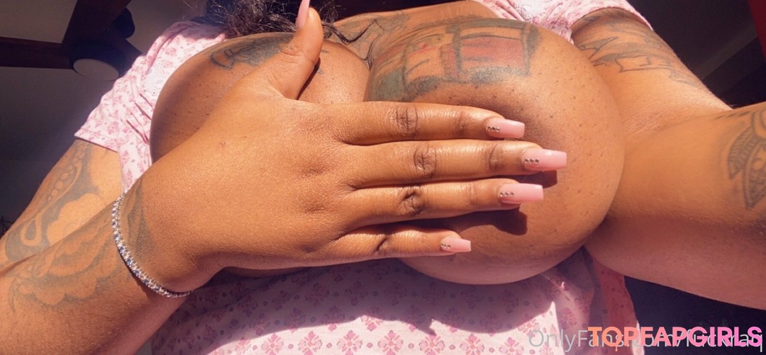 screwraq nudes star images