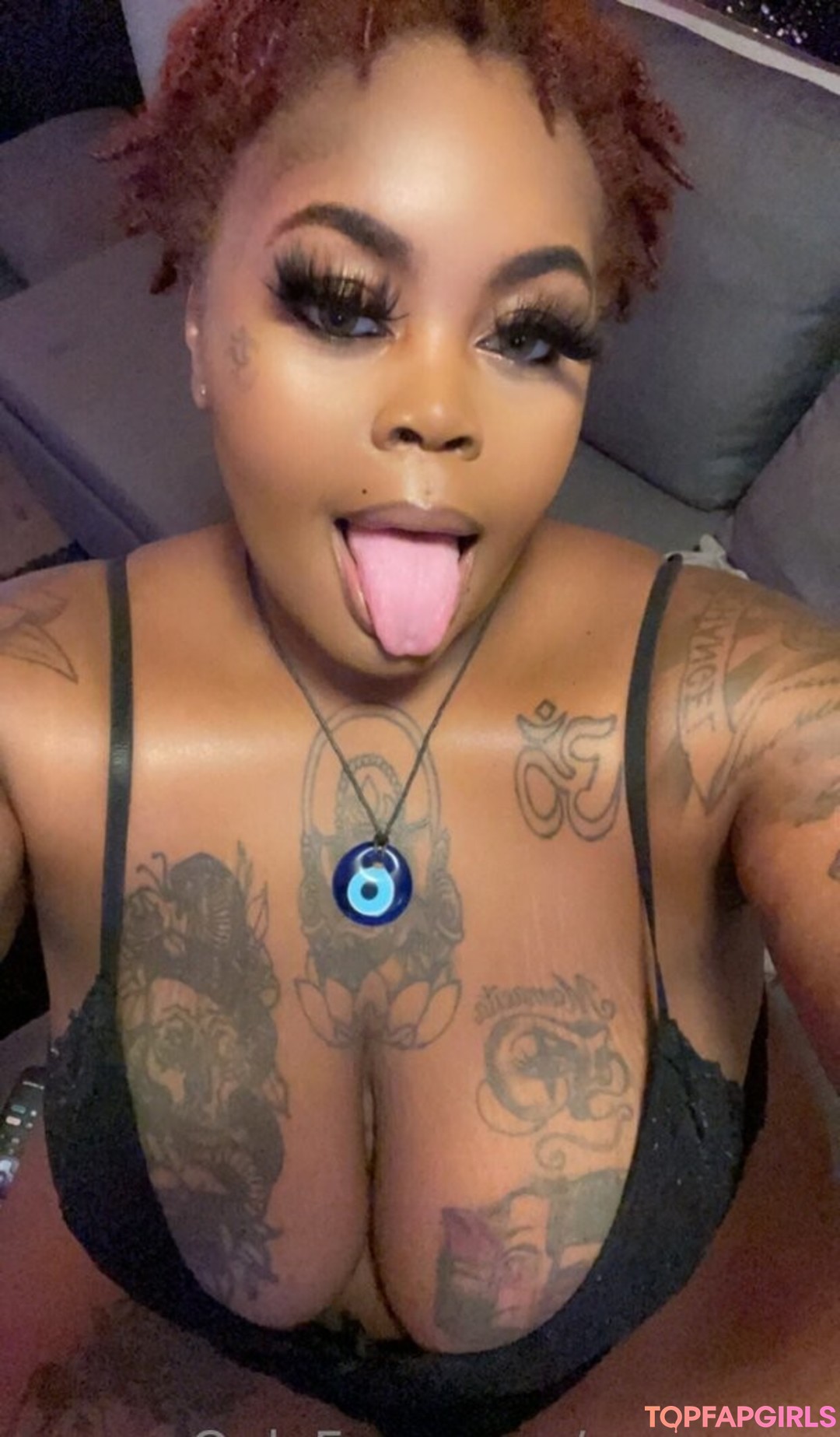 screwraq pornstar nude archive