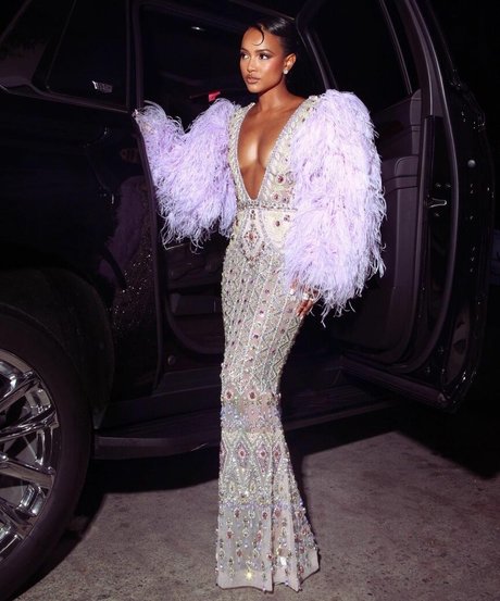 Karrueche beautiful model img