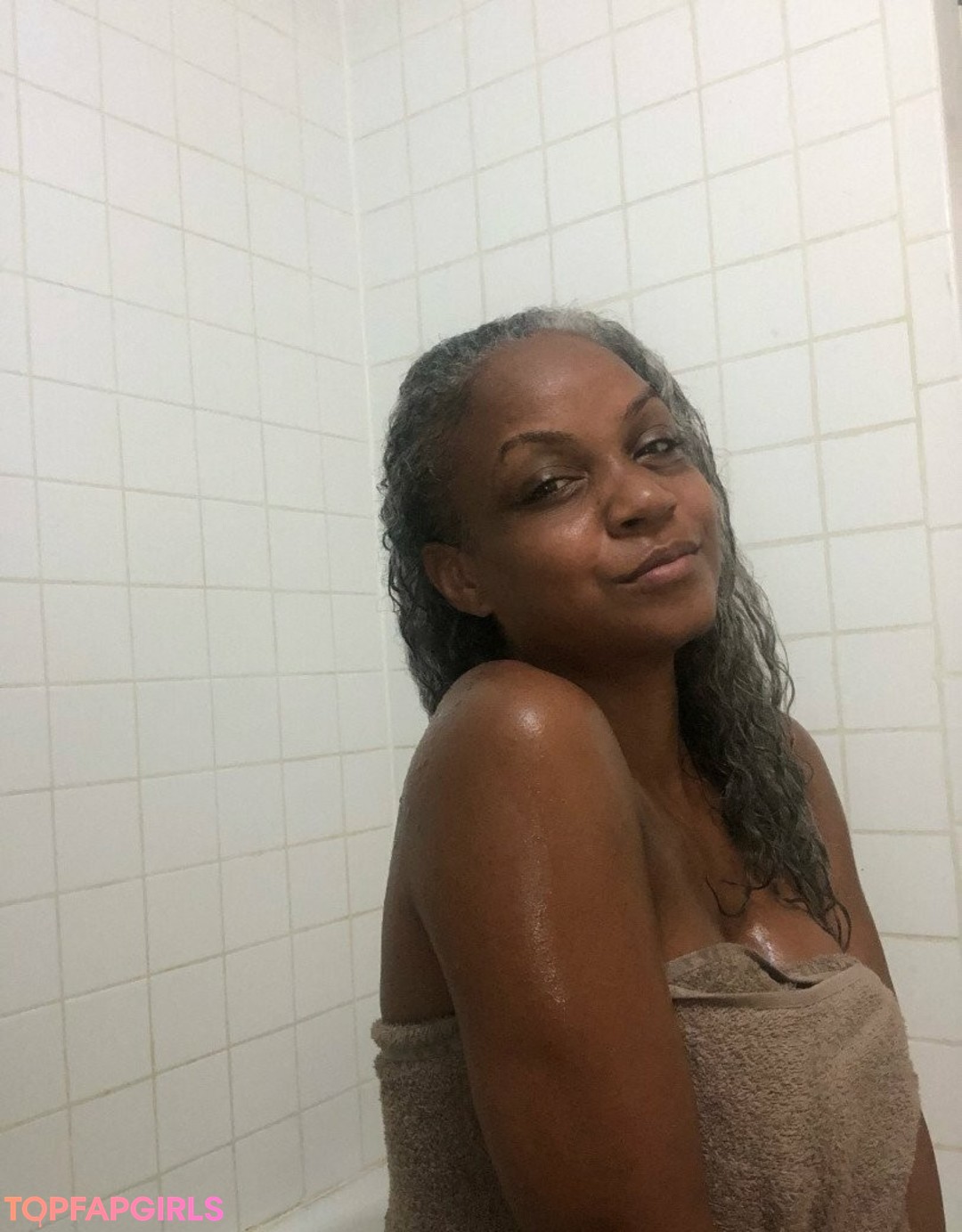 Sinnamon Love art actress image