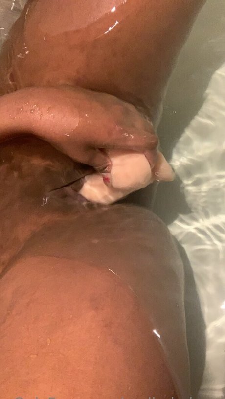 busty teen onlyfans sexy nudes photo