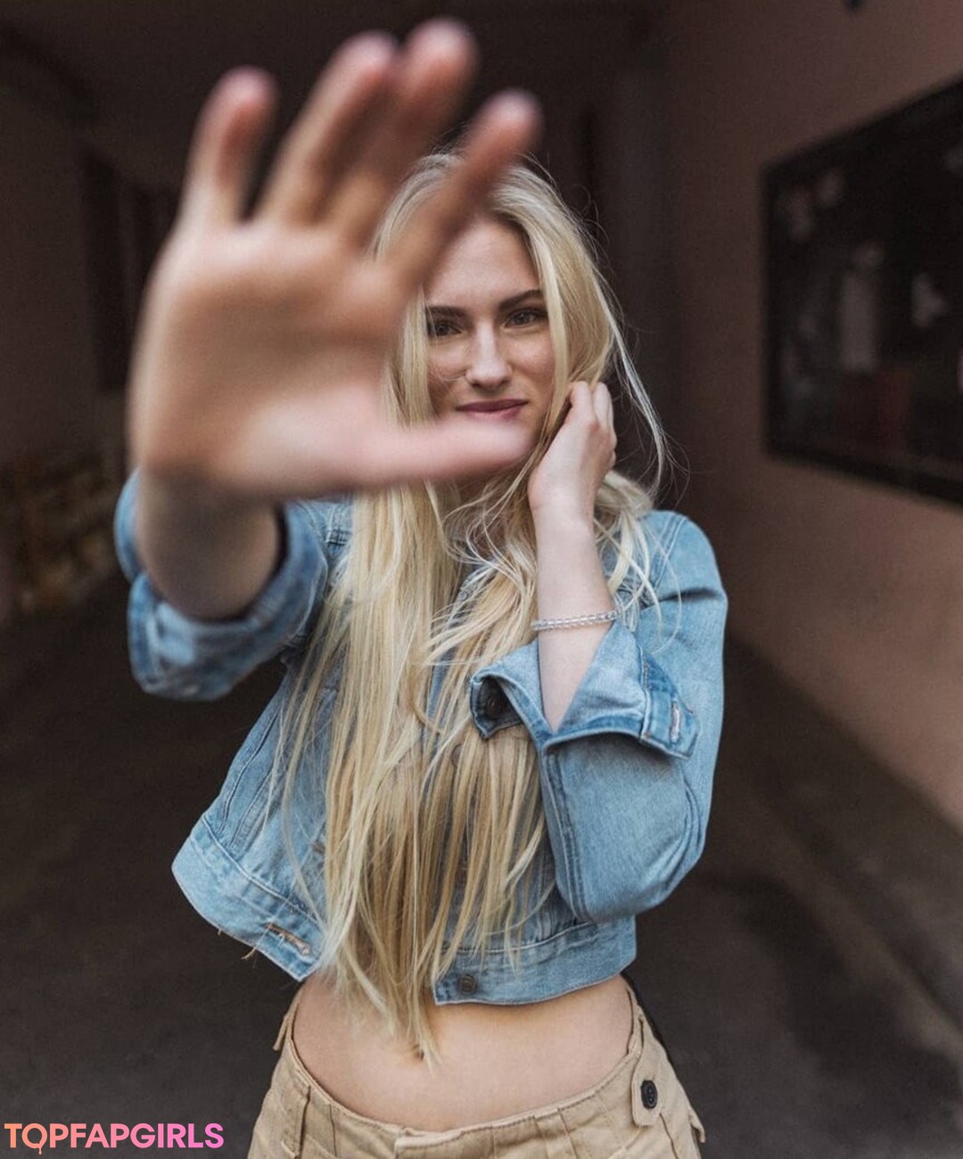 Alrun Steiner xxx model image
