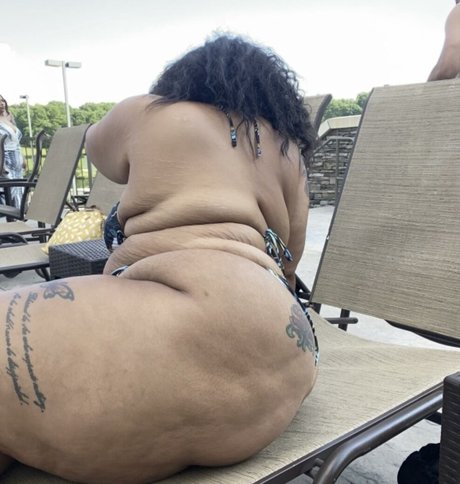 monster tits onlyfans beautiful xxx pic