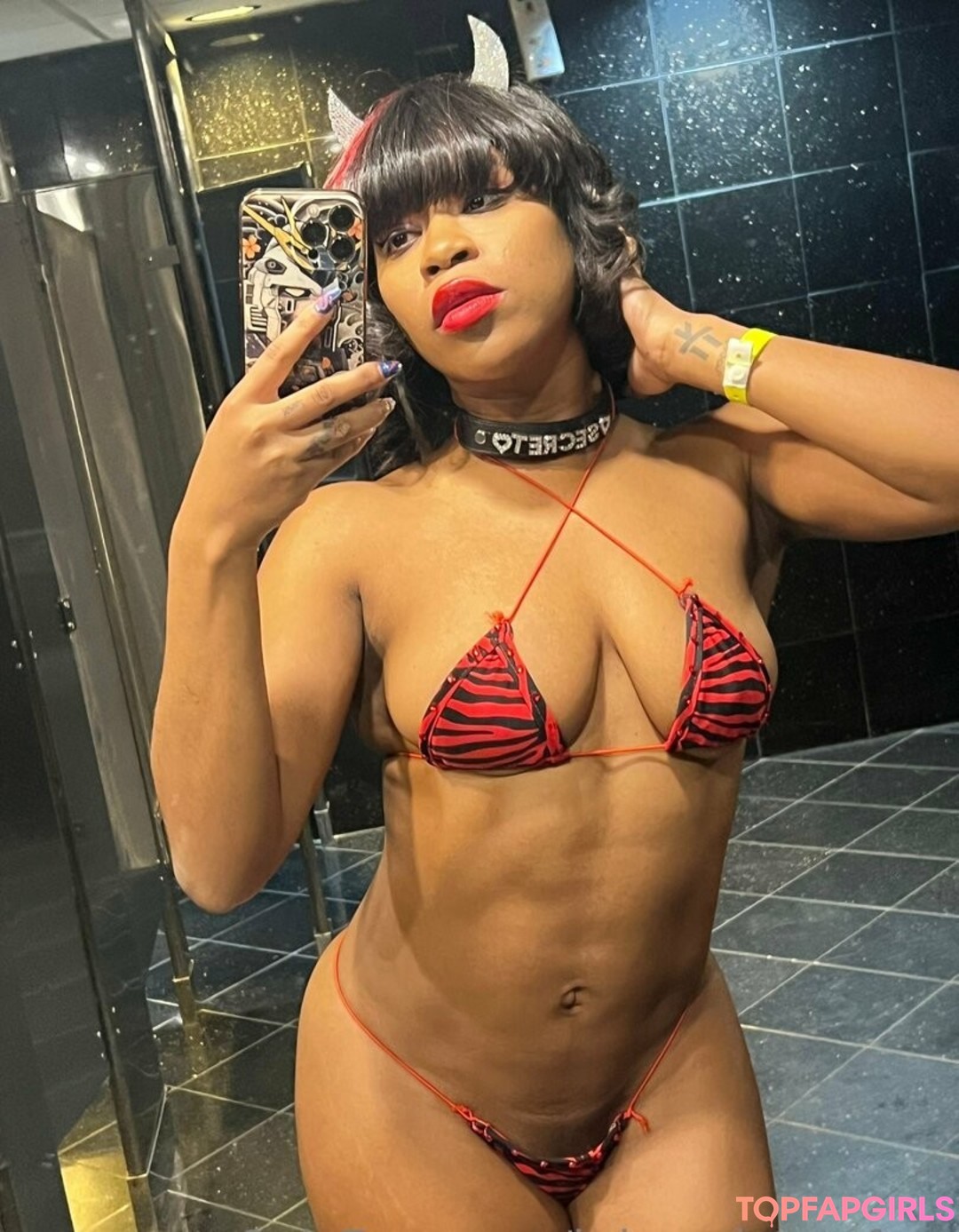 krissyvictoryfree nudes model picture