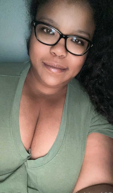 naughtybbw462606 exclusive star photo