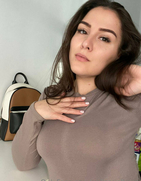 polinavolkova star hot image