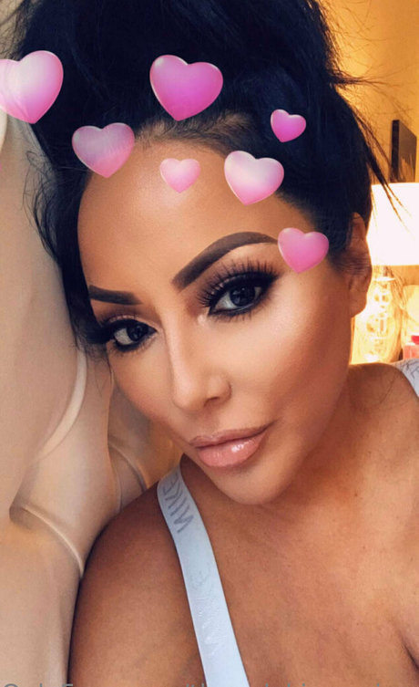 theonlykiaramiaxxx model best image