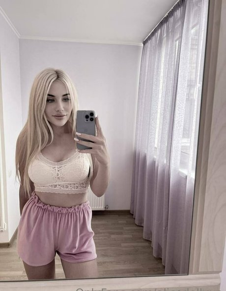 alicedollyua hot star archive