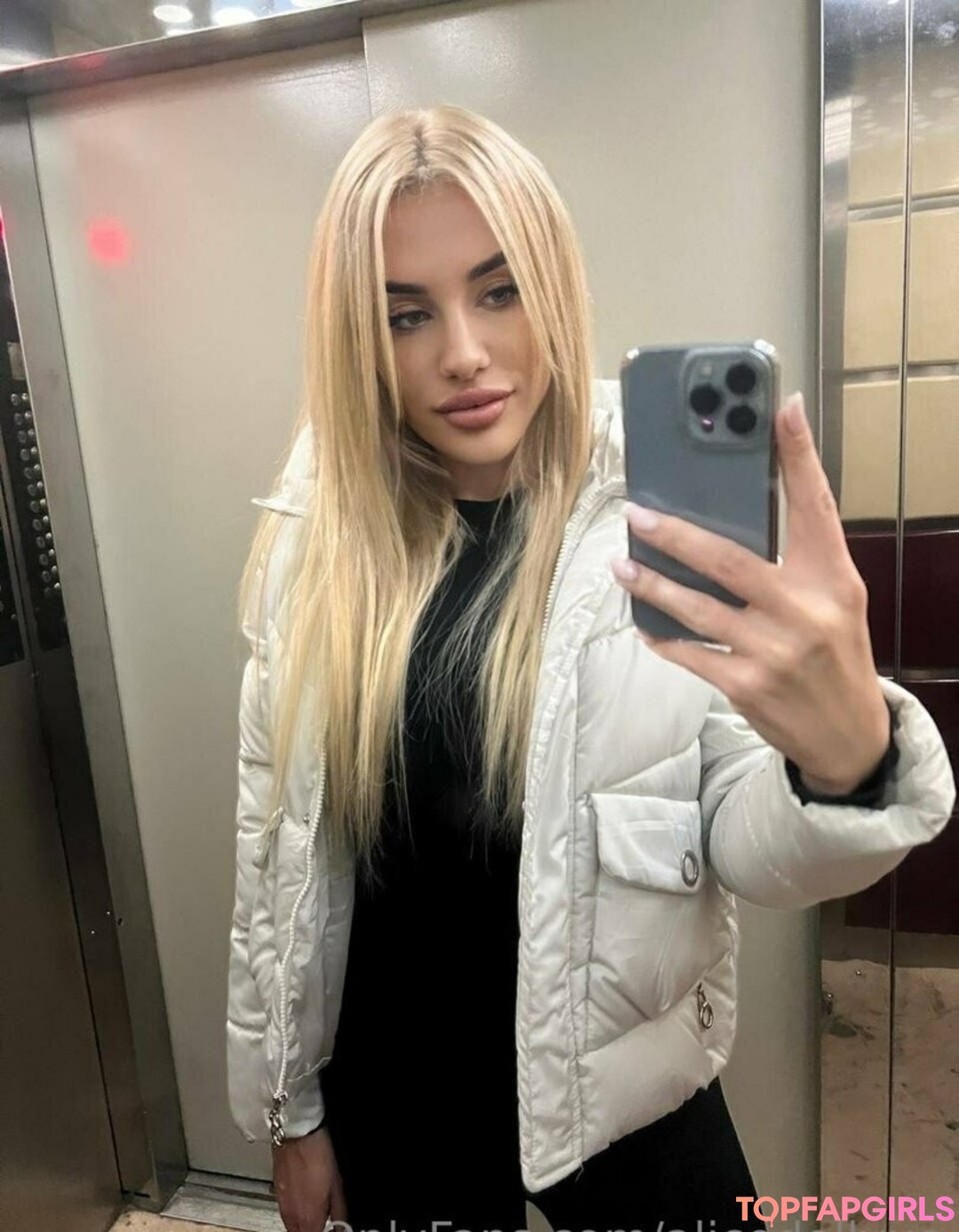 alicedollyua art pornstar photos
