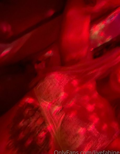 fabinexx pretty actress pic