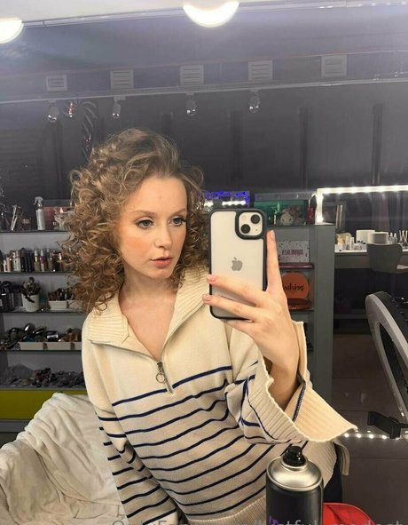 lustful modest free model images