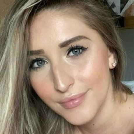 alessiathegoddess model exclusive image