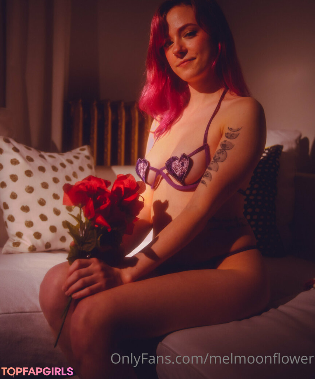 melmoonflower nude model picture