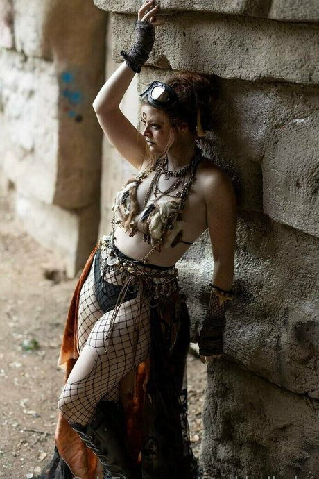 Katy Ford erotic actress image