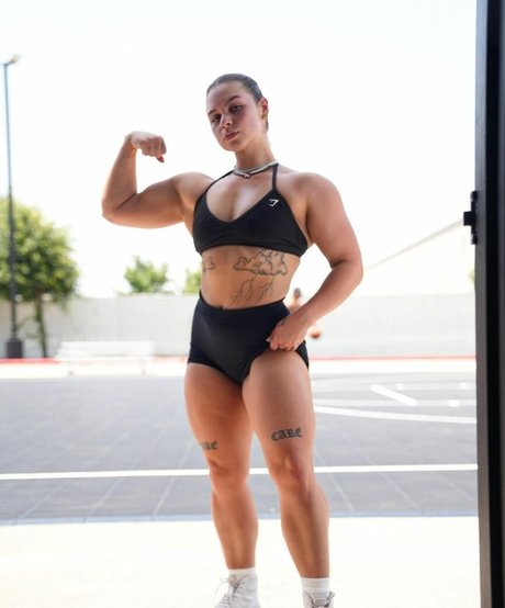 Allysinthegym star porn img