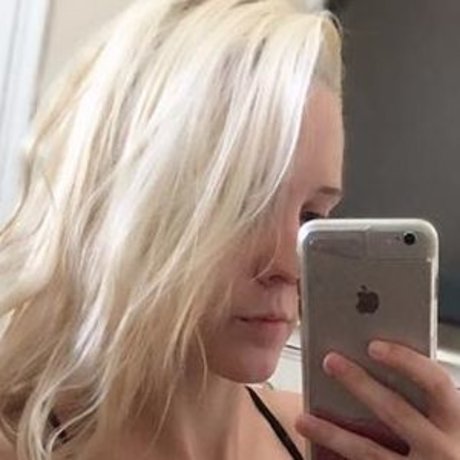 Cakethot69 sex actress pic