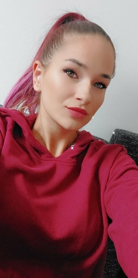 dennyreed model naked photo