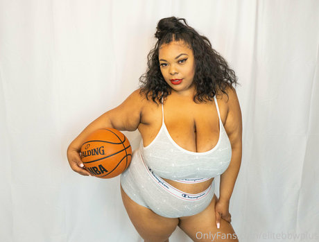 elitebbwplus sexy actress photos
