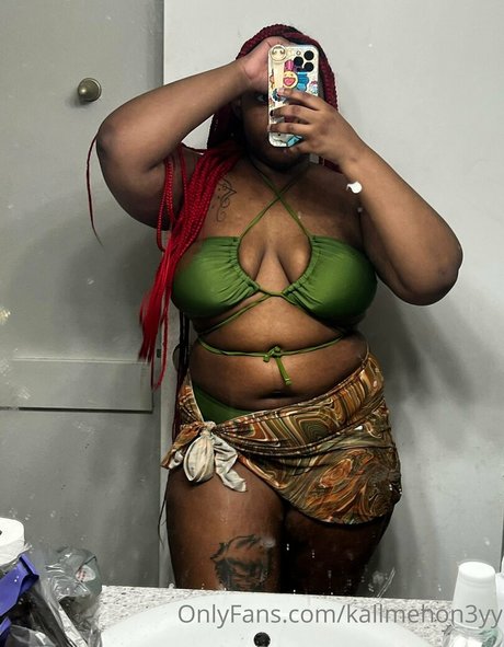 walkngenocidefree best model picture