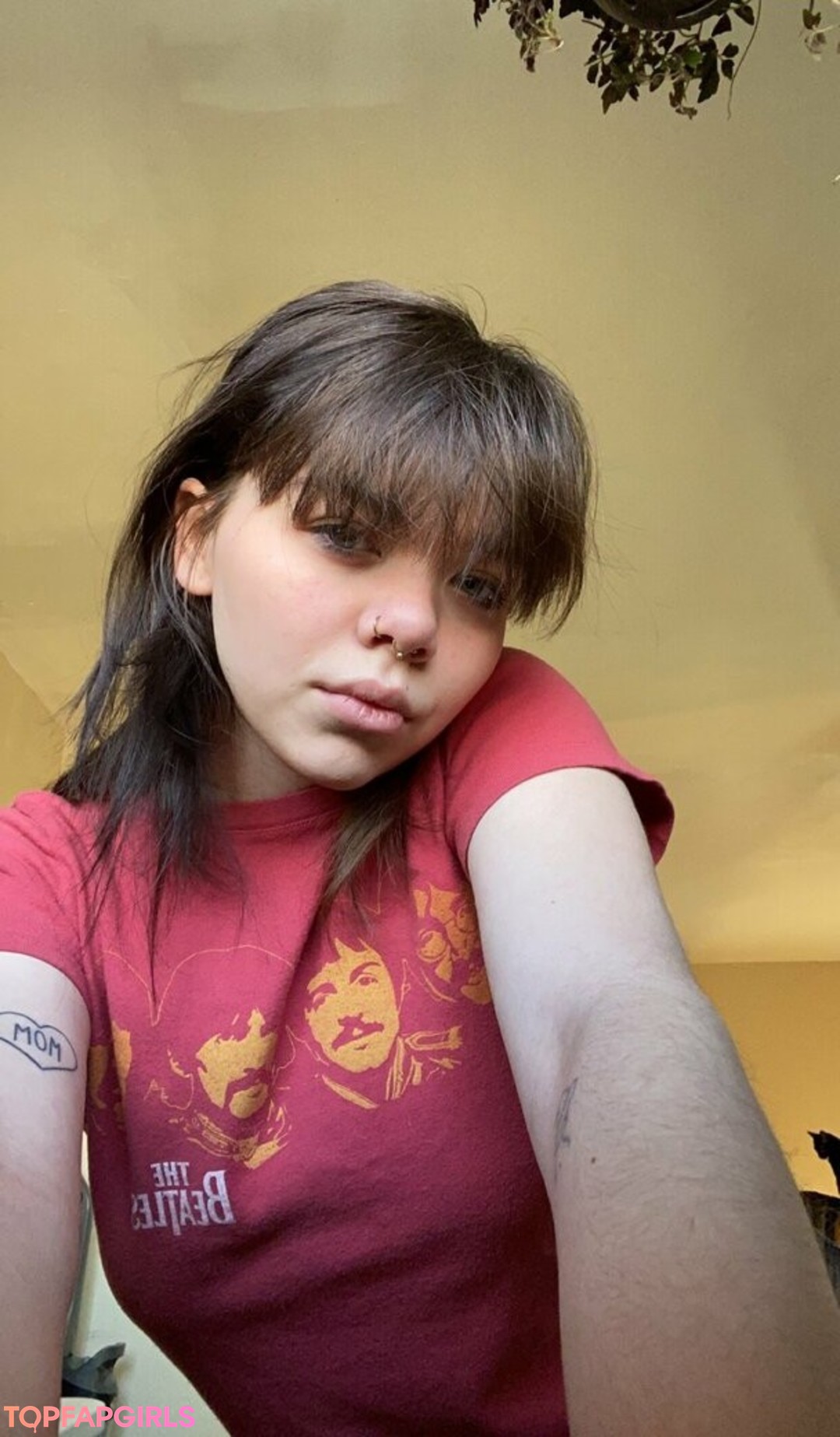 nikkiinatural profile image