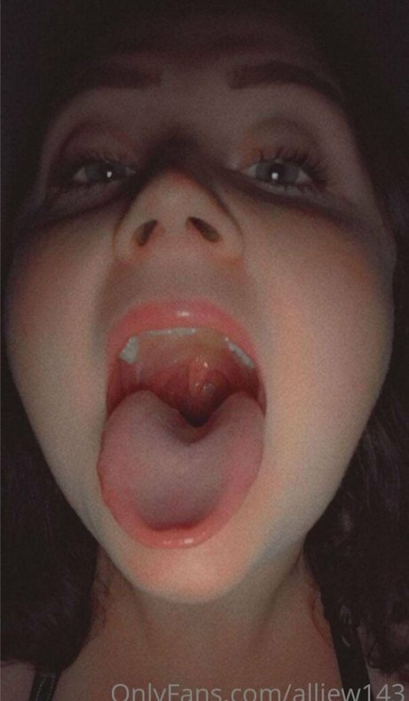 pussy milf onlyfans free porn photo