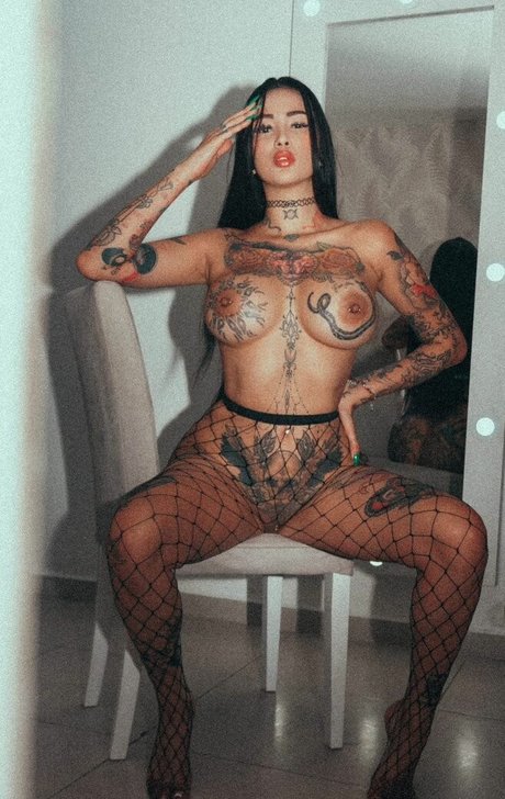 Julietta Gibson pornstar pretty img